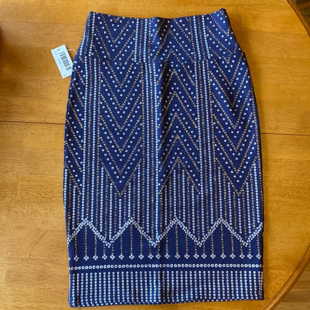 NWT Lularoe Elegant Cassie size Small. Navy Blue with silver & gold sparkle